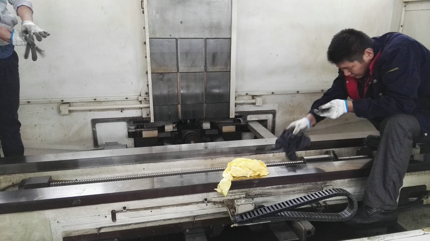 起亞機(jī)床維修