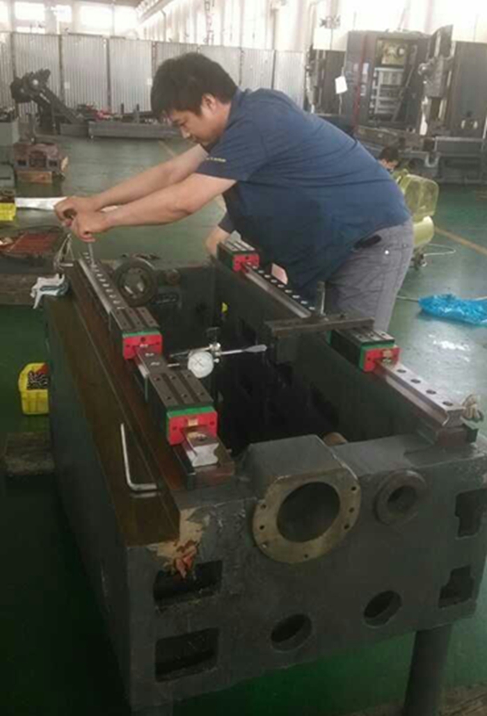 線軌安裝調(diào)試現(xiàn)場(chǎng)